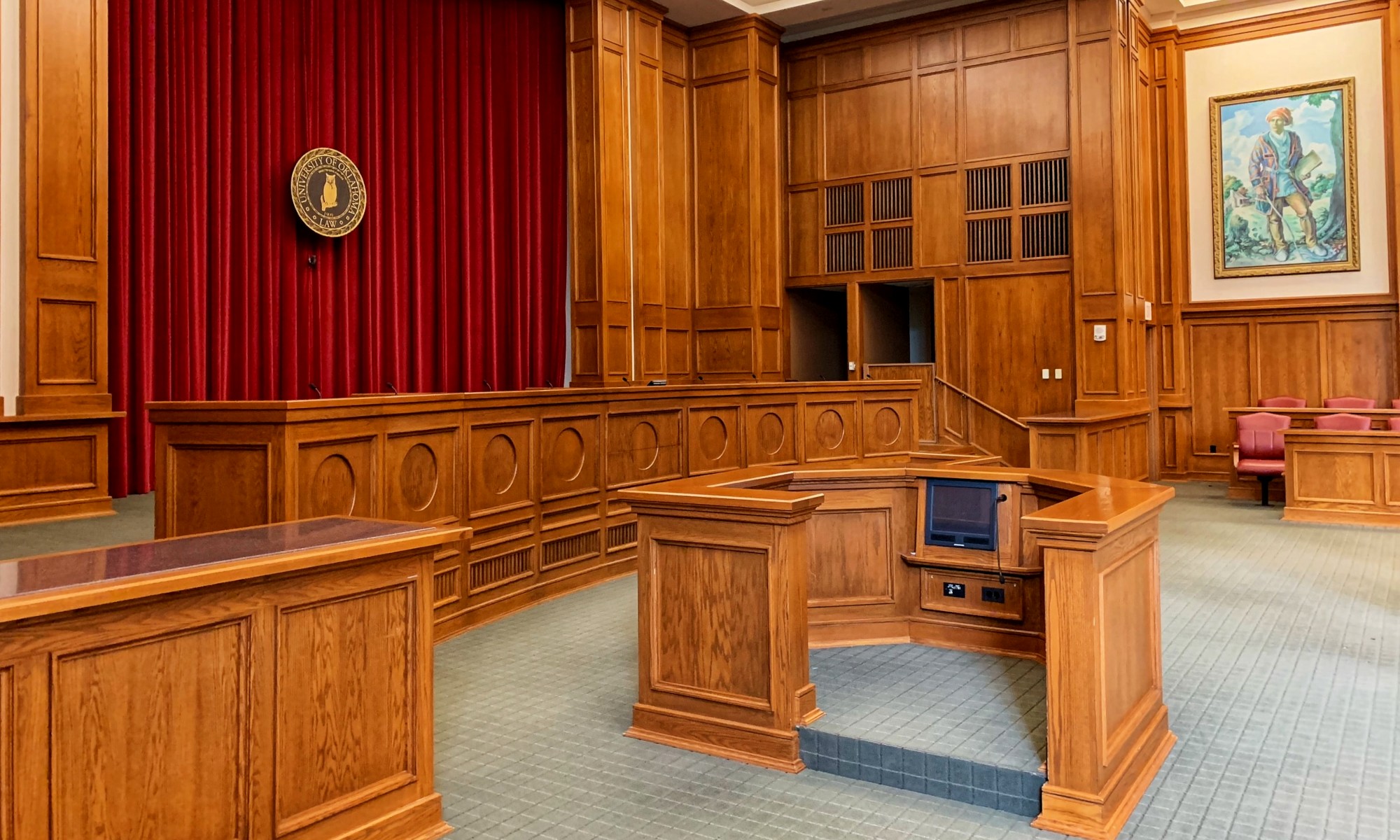 OKC Law School courtroom by David Veksler via Unsplash